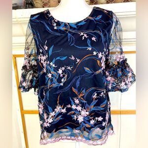 Nanette Lepore  lace Floral Embroidered blouse w/sheer lace ruffled sleeves